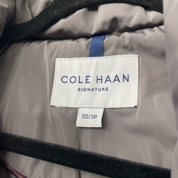 Cole Haan Down Puffer Coat Womens XS Gray Quilted Pockets Hood - Picture 3 of 11